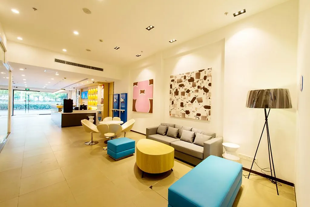 Hanting Express Zhengzhou Ruhe Road Китай