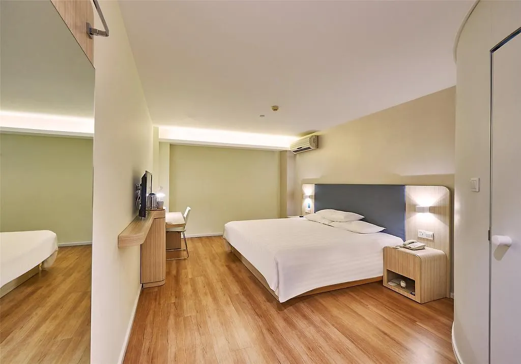 Hanting Express Zhengzhou Ruhe Road Китай